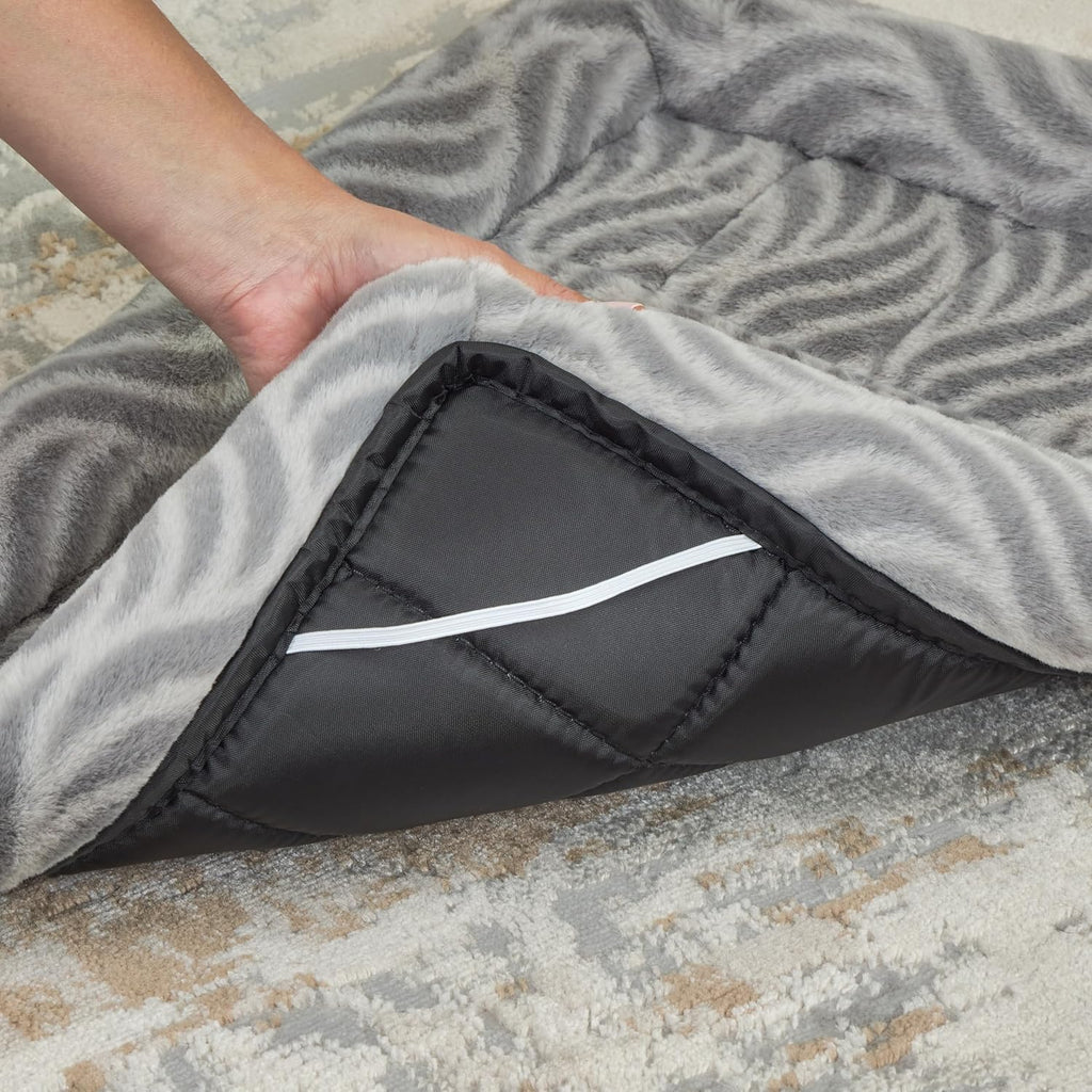 Pet Prime Wave Grey bed machine washable tag